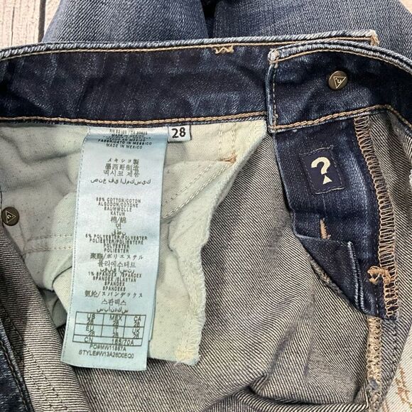 GUESS Cropped Cigarette Jeans - Picture 6 of 7